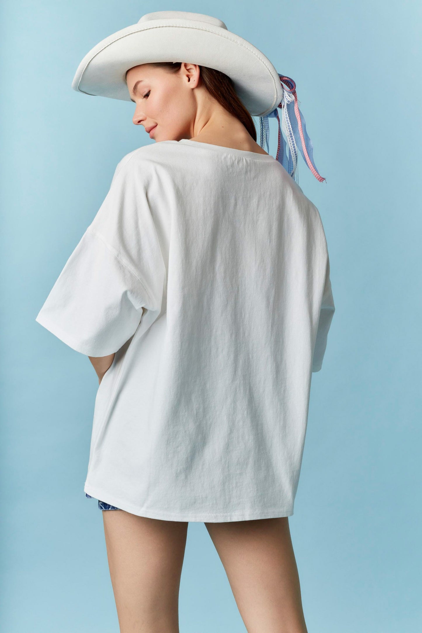 Peach Love California - Bow Laser Cut Lace Embroidery Detail T-shirt