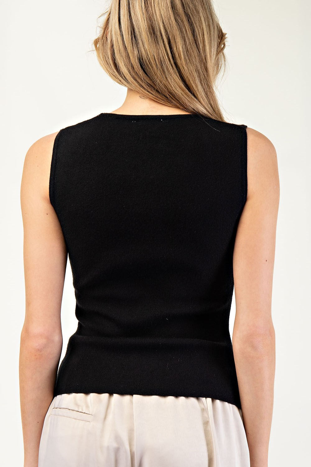 eesome - Black Square Neck Tank Top