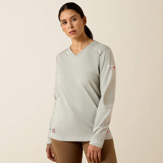 woman in grey fr work shirt