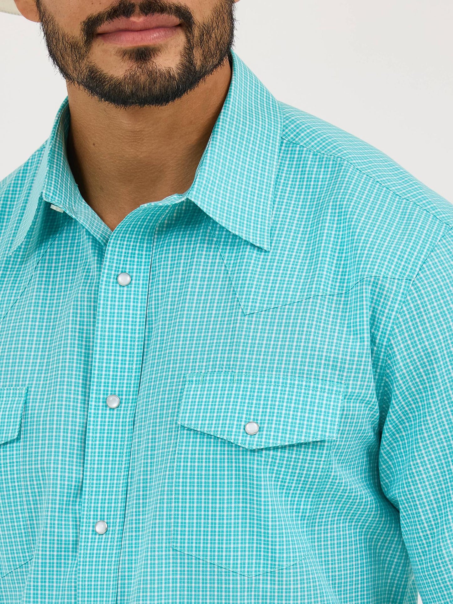 Wrangler® Wrinkle Resist Short Sleeve Shirt - Classic Fit - Turquoise