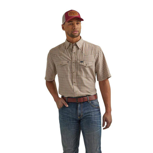 Wrangler Retro Performance Men's Brown Rust Plaid Short Sleeve Snap Western Shirt