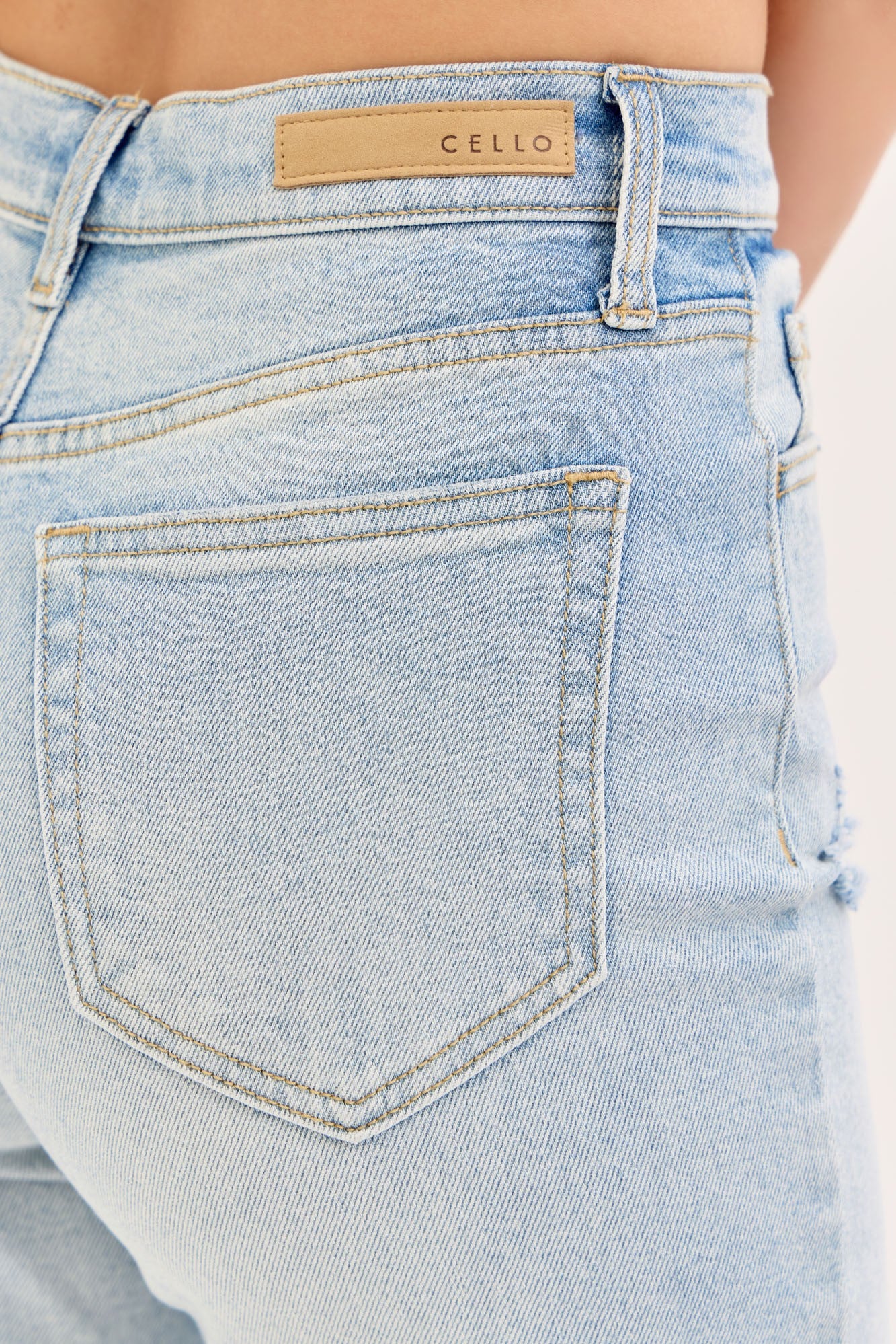 CELLO - High Rise Straight With Asymmetric Back Pockets