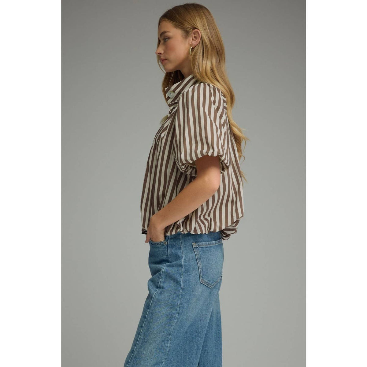 Stripe short puff sleeve top