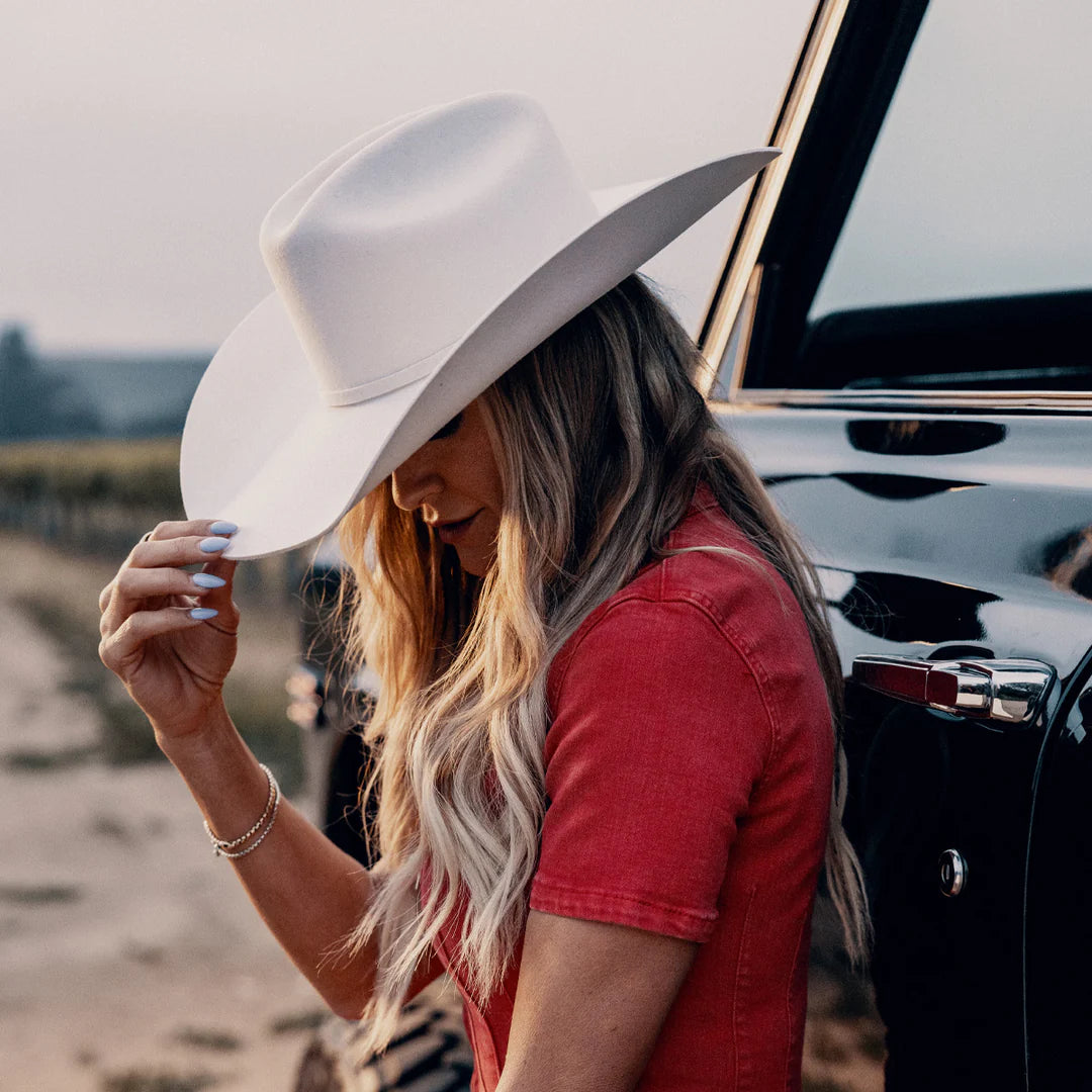 The Cowgirl Hat in RANCH TAN