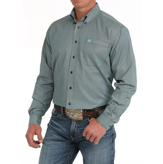 Men's long sleeve button-up western shirt with chest pocket and jeans