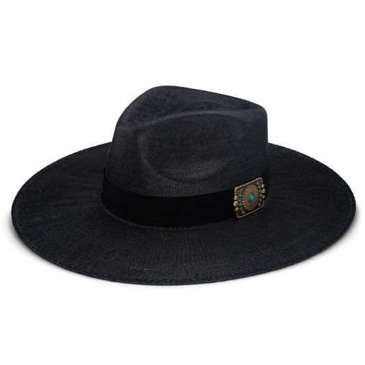 CHARLIE 1 HORSE -BLACK OPAL