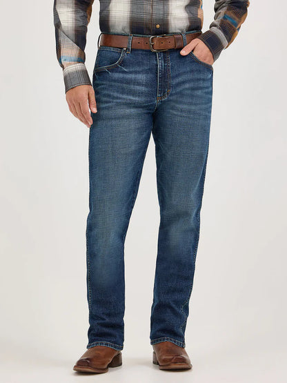 MEN'S WRANGLER RETRO SLIM FIT STRAIGHT LEG JEAN